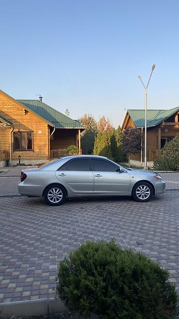 хова машина цена: Toyota Camry: 2001 г., Автомат, Бензин, Седан — 3