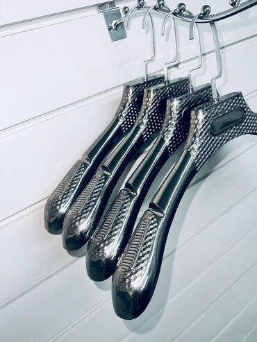 Вешалки: Вешалки at lalafo.kg — 4 Вешалки: Вешалки — 4