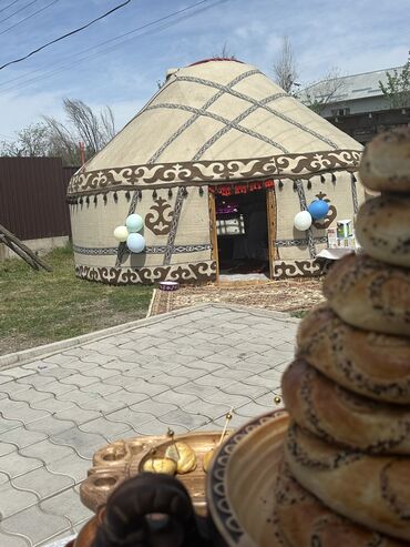 Аренда юрт: Аренда юрты, Каркас Деревянный, 75 баш, Стулья, Стол, С полом — 4
