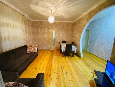 Uzunmüddətli kirayə evlər: 55 kv. m, 3 otaqlı — 2