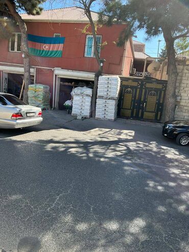 Kommersiya daşınmaz əmlakının satışı: Yeni Ramanada, Kolleci və Şamlığı keçdikdən sonra, əsas yolun — 2