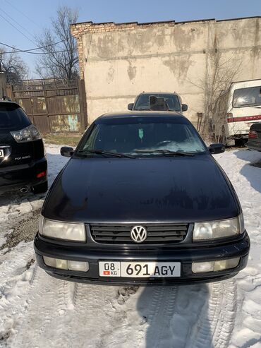 Volkswagen: Volkswagen Passat: 1995 г., 2 л, Механика, Бензин, Седан