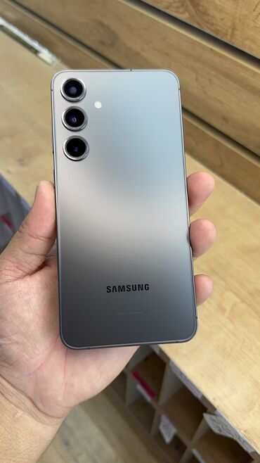 самсунг а52 цена в бишкеке бу: Samsung Galaxy S24+, Б/у, 256 ГБ
