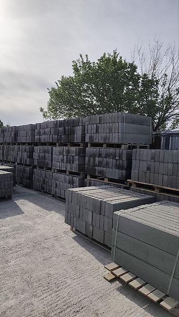 Дорожные бордюры: Дорожный бордюр, Прессованный, Бетонный, Новый — 24