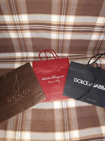 Hədiyyə bağlamaları: Hədiyyə paketi, Yeni, Ünvandan götürmə — 3