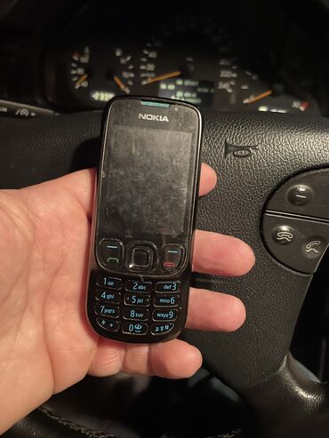 nokia 6303: Nokia 6303 .Sumqayıtdadır.!Mikrafonu zaif ewidilir…!Ona göre bu