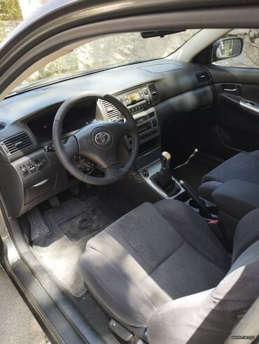 Toyota: Toyota Corolla: 1.6 l. | 2002 έ. Χάτσμπακ — 12