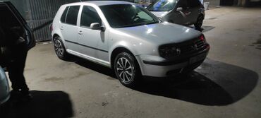 поло машына: Volkswagen Golf: 2001 г., 1.6 л, Механика, Бензин, Хетчбек