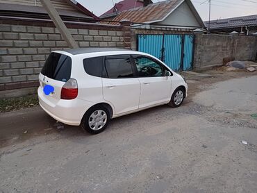 машина ист: Honda Fit: 2003 г., 1.3 л, Автомат, Бензин, Хэтчбэк