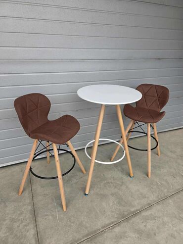 Ostalo: Stolice 9000 — 4