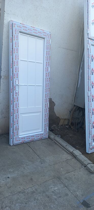 Plastik qapılar: Yeni Plastik qapı Zamok və çərçivə ilə, Zəmanətli, Pulsuz quraşdırma, Pulsuz çatdırılma — 39