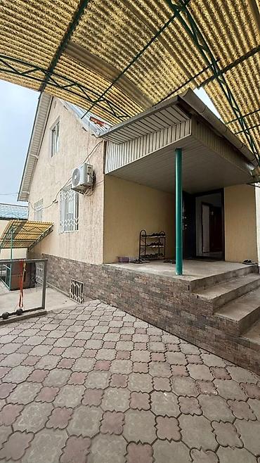 Продажа коттеджей и домов: СРОЧНАЯ ПРОДАЖА! 2-этажный дом в центре ж/м Кок-Жар Локация: - Район — 2