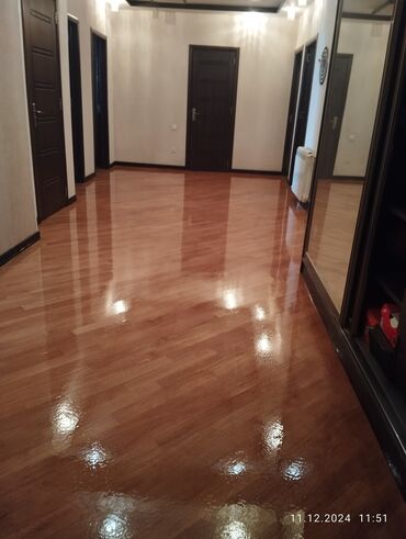 Döşəmə işləri: Pol ve parketlerin yonulub laklanmasi yuksek seviyyede — 24