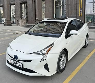 prius: Toyota Prius: 2018 г., 1.8 л, Автомат, Гибрид, Хэтчбэк — 1