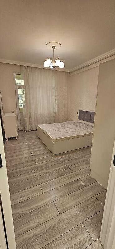 hovsanda satilan evler: Xırdalan Yeni Bazarın girişi,Dostlar MTK yeni tikili binanın 2ci — 5