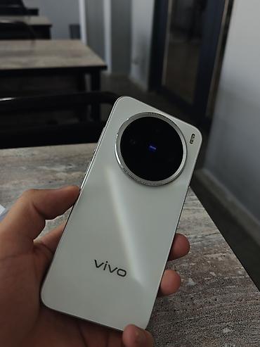 am 3: Vivo X200 Pro mini, Б/у, 256 ГБ, цвет - Белый, 2 SIM — 2