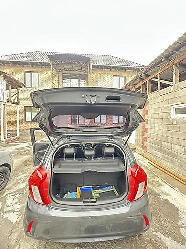 Chevrolet: Chevrolet Spark: 2017 г., 1 л, Автомат, Бензин, Хэтчбэк — 9