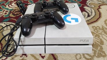 цены на плейстейшен 4: Продаётся Игровая консоль Sony PlayStation 4 в белом цвете с 2