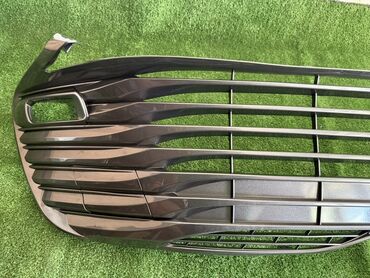 Решетки радиатора: Решетка радиатора Toyota 2017 г., Новый, Аналог — 8