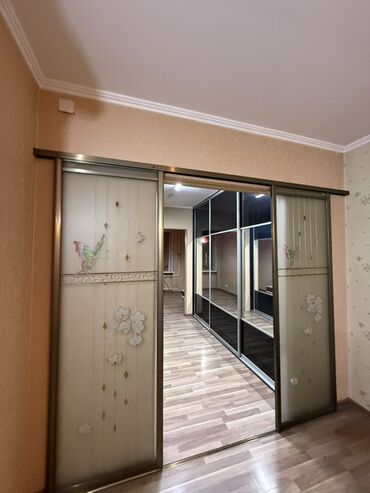 Продажа квартир: 4 комнаты, 138 м², 4 этаж, Старый ремонт — 5