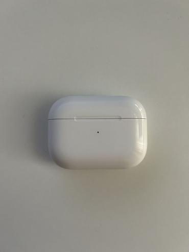 Беспроводные вакуумные наушники: Оригинальные наушники Apple airpods pro 2 в идеальном состоянии — 11