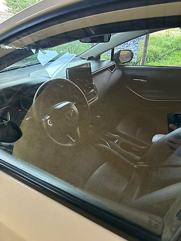 corola: Toyota Corolla: 2019 г., 1.8 л, Вариатор, Гибрид, Седан — 8