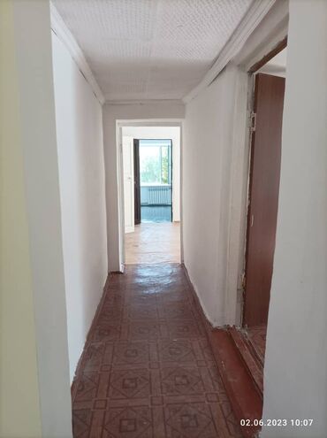 Продажа домов: Дом, 148 м², 8 комнат, Собственник, Старый ремонт at lalafo.kg — 3 Продажа домов: Дом, 148 м², 8 комнат, Собственник, Старый ремонт — 3