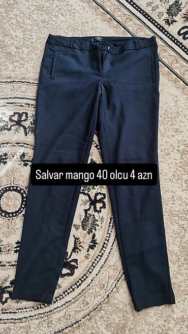 dini geyim: Qadın geyimləri seti - Qırmızı qış kurtkası: Kapüşonlu, qalın və isti — 2