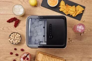 Ostali kuhinjski aparati: Do 12 kg leda dnevno. Uvek pri ruci Ledomat može da napravi do 12kg — 9