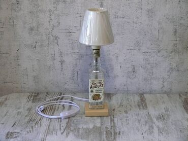 Рабочие настольные лампы: Светильник ночник. настольная лампа из бутылки виски и крепких — 16