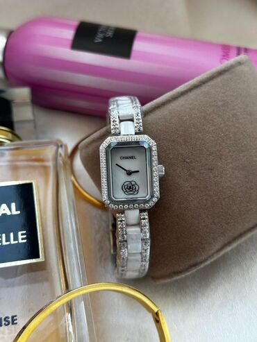 saat tissot: Yeni, Qol saatı, Chanel