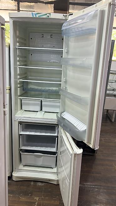 samsung soyducu: Samsung iki qapılı soyuducu - Rəng: paslanmaz polad (inox) - Üst qapı — 2