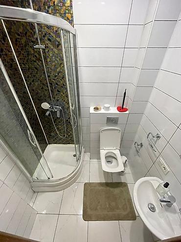 Долгосрочная аренда квартир: 3 комнаты, Собственник, С мебелью полностью — 8