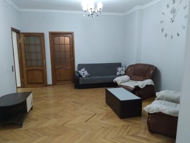 купить бак для воды: Баку, 28 мая, 3 комнаты, Вторичка, м. 28 мая, 100 м²