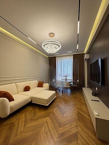 2 otaql: Ağ şəhər, 2 otaqlı, Yeni tikili, m. Xətai, 85 kv. m — 4