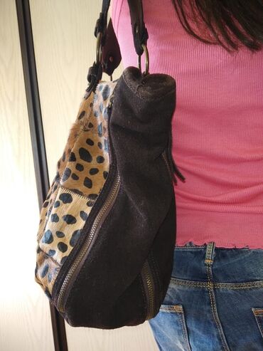 Torbe: Fantastična kožna braon torba sa prirodnom dlakom Odlična skupocena i — 3