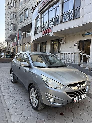 Hyundai Tucson: 2011 г., 2 л, Автомат, Бензин, Кроссовер