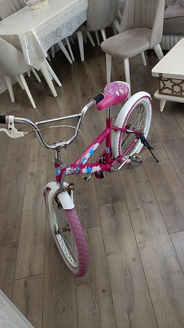 18 lik velosiped: Uşaq velosipedi – 20" təkər ölçüsü - Rəng: çəhrayı-ağ, çiçək naxışlı — 6