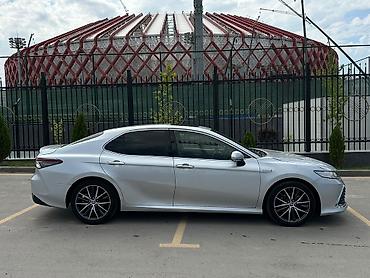 corolla 2016: Toyota Camry: 2021 г., 2.5 л, Вариатор, Гибрид, Седан — 7