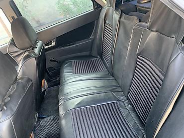 04 sat: VAZ (LADA) Priora: 1.6 l | 2011 il 185000 km Sedan — 7