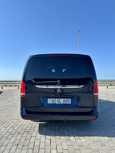 Mercedes-Benz: Mercedes-Benz V 220: 2.2 l | 2016 il Van/Minivan — 4