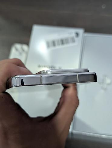 m4 max: Xiaomi, 15, Б/у, 256 ГБ, 2 SIM — 4