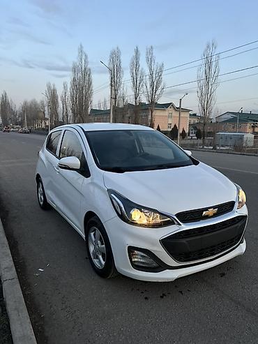 Chevrolet: Chevrolet Spark: 2019 г., 1 л, Вариатор, Бензин, Хэтчбэк — 1