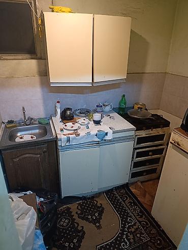 Kirayə üçün sadə 1-otaqlı həyət evi - Plan: kiçik giriş/zal, ayrıca lalafo.az -da Kirayə üçün sadə 1-otaqlı həyət evi - Plan: kiçik giriş/zal, ayrıca