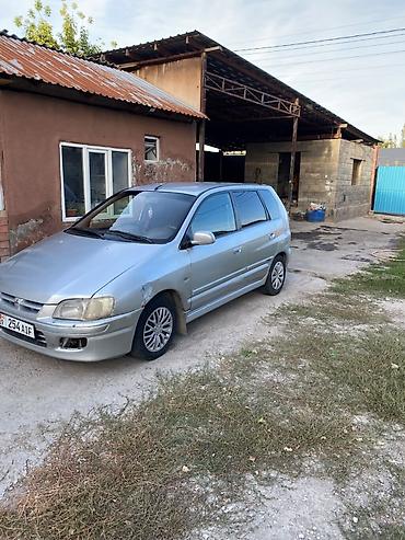 150000: Mitsubishi Chariot: 2000 г., 1.3 л, Автомат, Бензин, Минивэн — 4