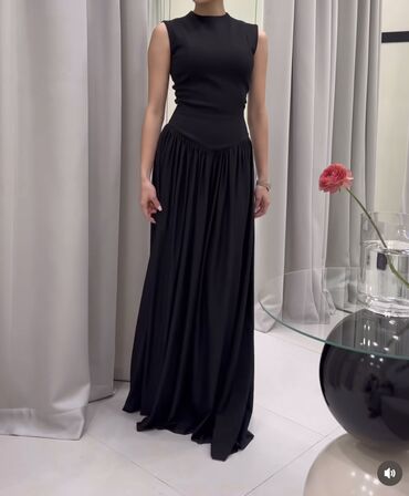 длинное черное платье с разрезом: Вечернее платье, Длинная модель, Вискоза, Без рукавов, Корсет, M (EU 38)