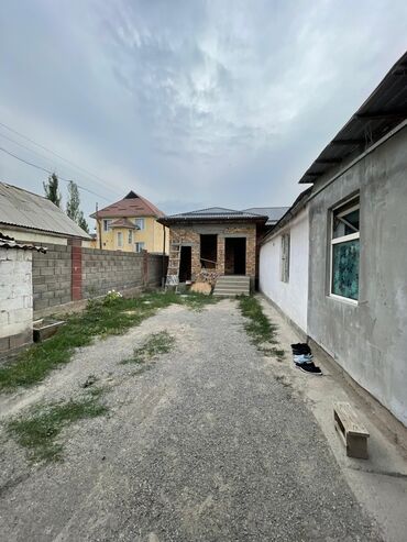 семейная баня арча бешик: Дом, 150 м², 4 комнаты, Агентство недвижимости