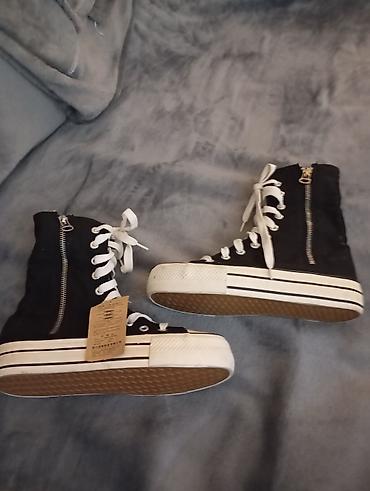 Women's Sneakers and athletic shoes: 37, bоја - Crna na lalafo.rs — 10 Women's Sneakers and athletic shoes: 37, bоја - Crna — 10