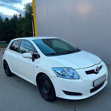 Toyota: Toyota Auris: 2008 г., 1.4 л, Механика, Бензин, Хэтчбэк — 1