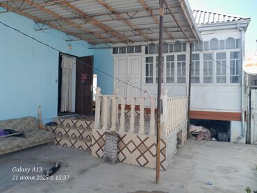 xacmaz bina evleri satilir: 3 otaqlı, 100 kv. m, Kredit yoxdur, Orta təmir